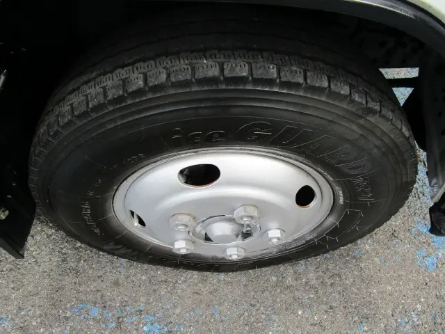 いすゞ エルフ TKG-NKR85AR(2WD)の写真46