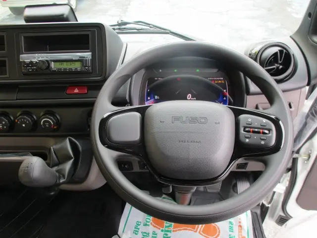 三菱 キャンター 2RG-FBA30(2WD)の写真25
