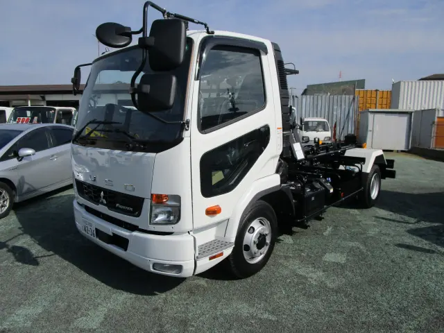 三菱 ファイター 2KG-FK72Fの写真1
