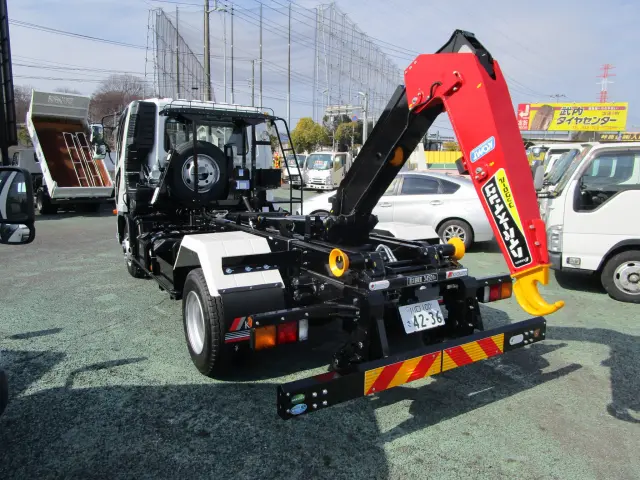 三菱 ファイター 2KG-FK72Fの写真6