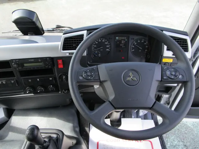 三菱 ファイター 2KG-FK72Fの写真8