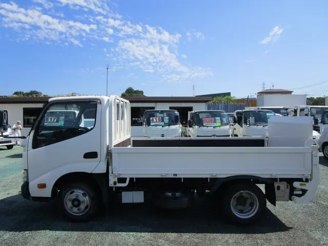 日野 デュトロ TKG-XZU605Mの写真7