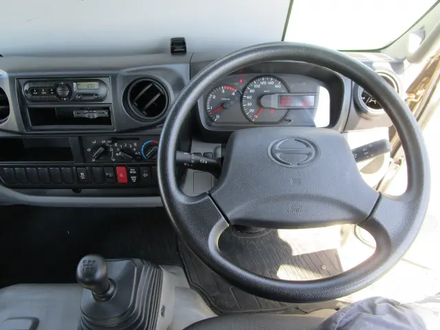 日野 デュトロ TKG-XZU605Mの写真10