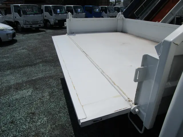 いすゞ エルフ TPG-NKR85ANの写真12