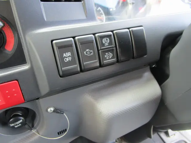 いすゞ エルフ TPG-NKR85ANの写真16