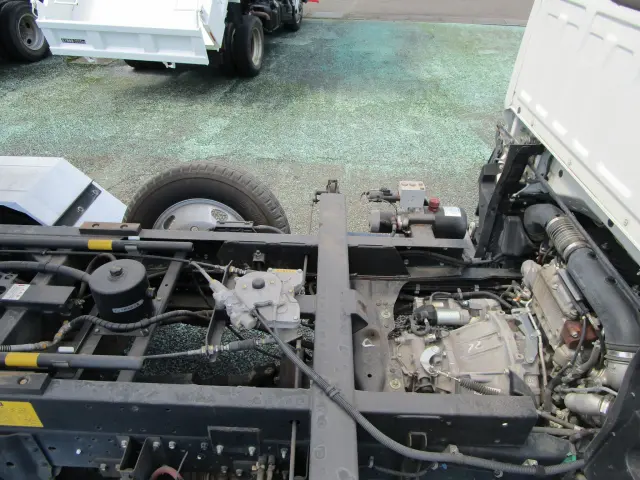 いすゞ エルフ TPG-NKR85ANの写真19