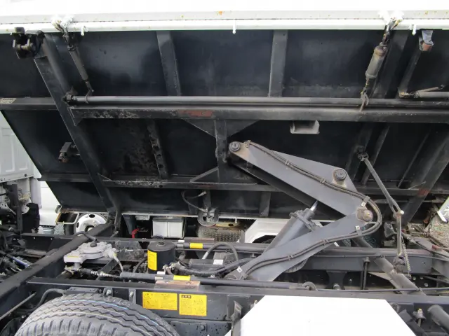 いすゞ エルフ TPG-NKR85ANの写真23