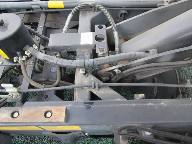 いすゞ エルフ TPG-NKR85ANの写真29