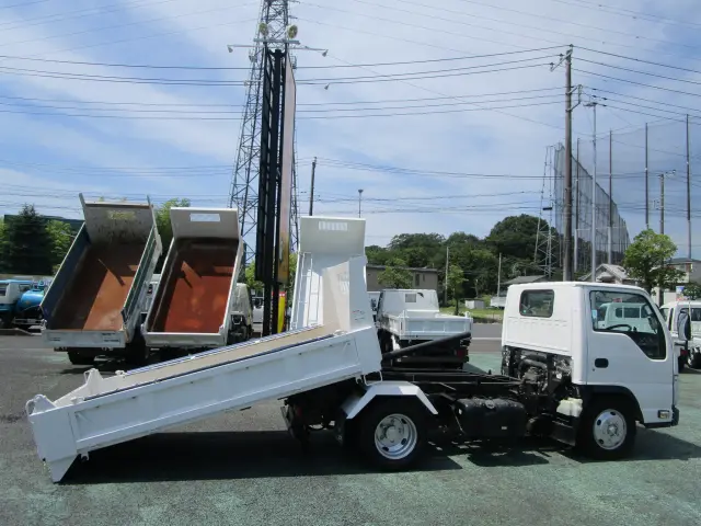 いすゞ エルフ TPG-NKR85ANの写真11