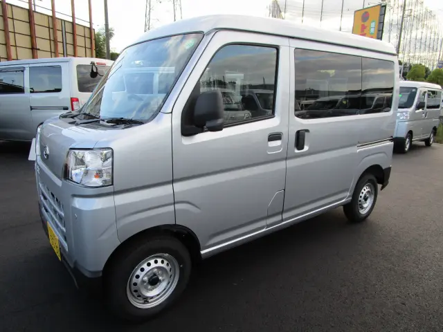 ダイハツ ハイゼットバン 3BD-S700Vの写真1