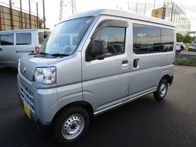 ダイハツ ハイゼットバン 3BD-S700Vの写真1