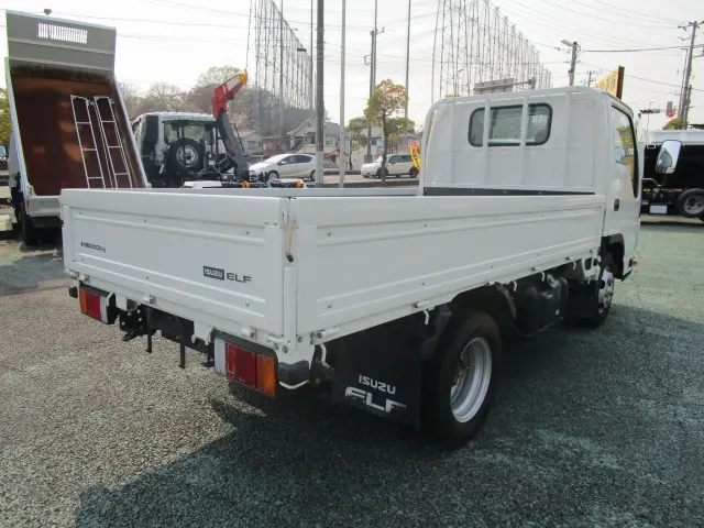 いすゞ エルフ TPG-NJR85Aの写真6