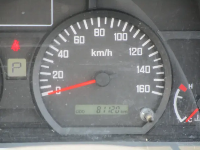 いすゞ エルフ TPG-NJR85Aの写真12