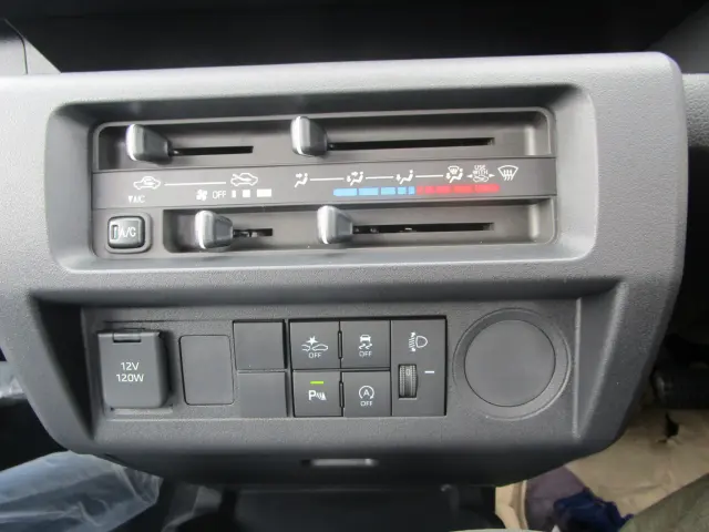 ダイハツ ハイゼットトラック 3BD-S500Pの写真12