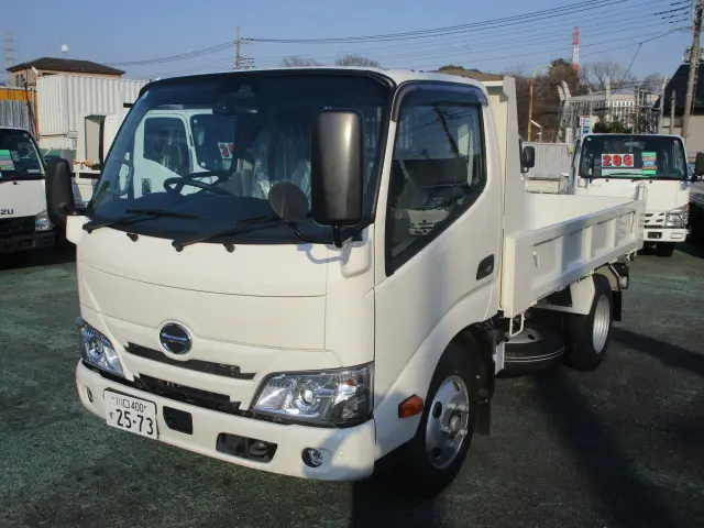 日野 デュトロ 2KG-XZU600Tの写真1