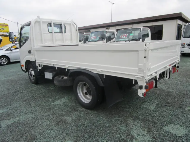 日野 デュトロ TKG-XZU605Mの写真4