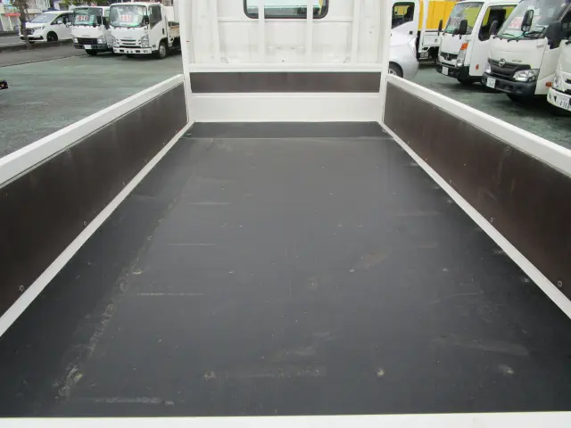 日野 デュトロ TKG-XZU605Mの写真9