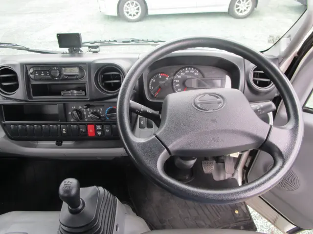 日野 デュトロ TKG-XZU605Mの写真11