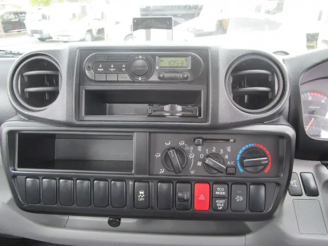 日野 デュトロ TKG-XZU605Mの写真12