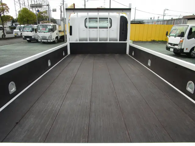 いすゞ エルフ TPG-NPR85ARの写真9