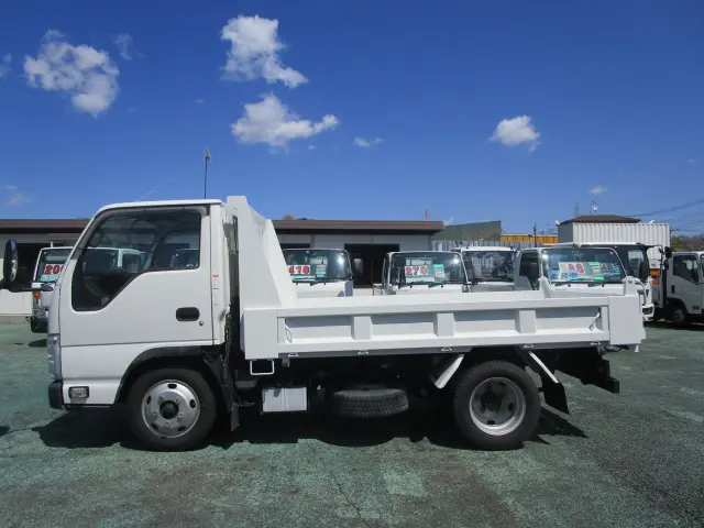 いすゞ エルフ 2RG-NJR88ADの写真4