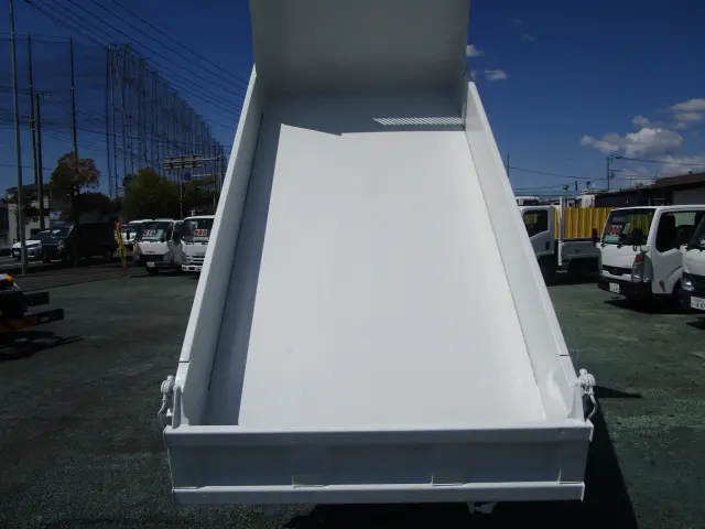 いすゞ エルフ 2RG-NJR88ADの写真7