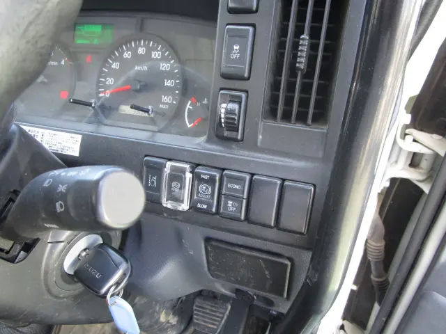 いすゞ エルフ 2RG-NJR88ADの写真17