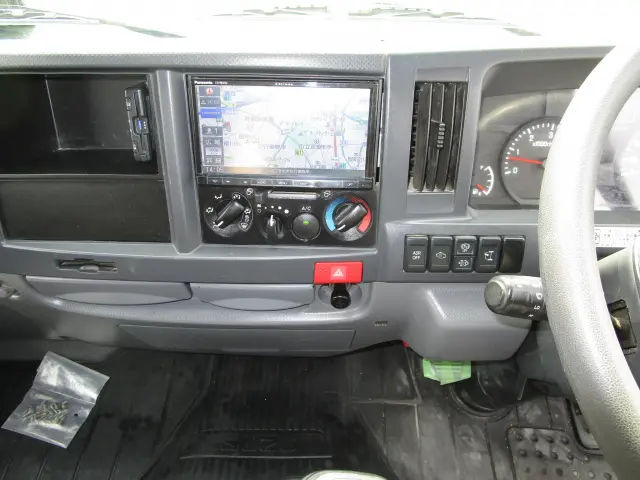 いすゞ エルフ TPG-NKR85ADの写真19