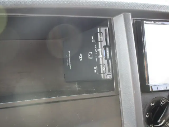 いすゞ エルフ TPG-NKR85ADの写真23