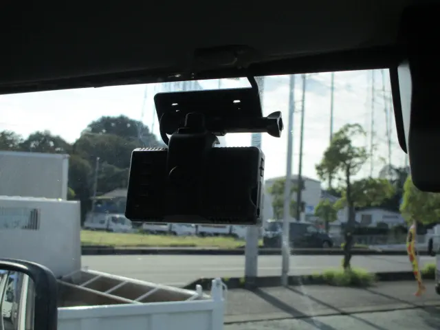 日野 デュトロ 2RG-XZU605Mの写真16