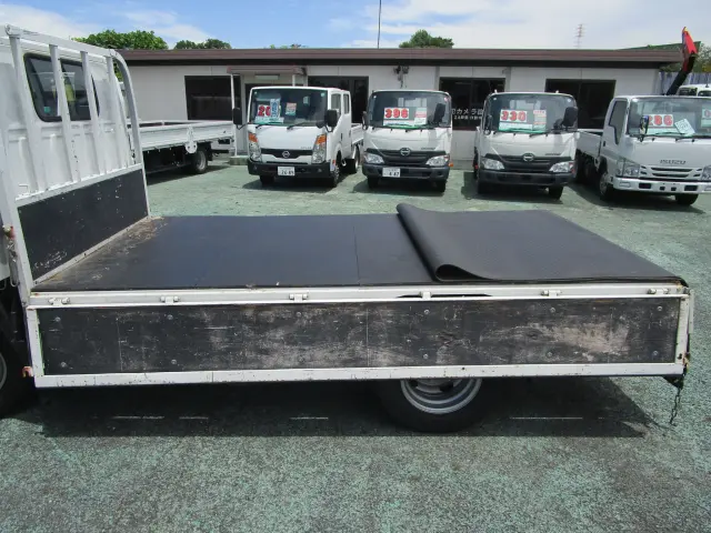 いすゞ エルフ TRG-NJR85Aの写真11