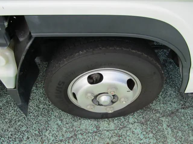 いすゞ エルフ TRG-NJR85Aの写真22