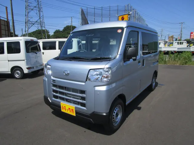 ダイハツ ハイゼットバン 3BD-S700Vの写真1