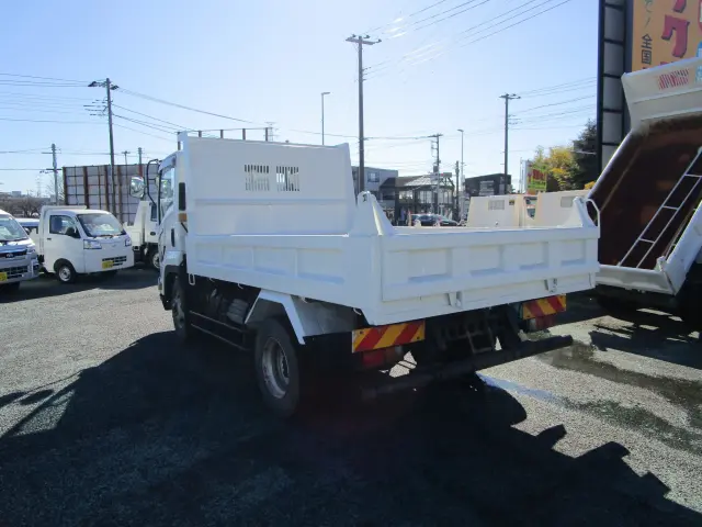 いすゞ フォワード の写真6