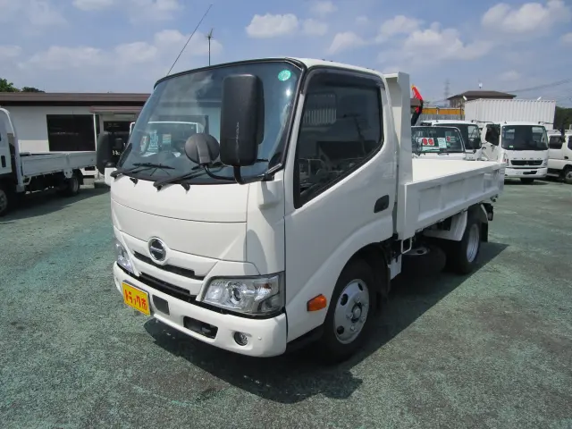 日野 デュトロ 2KG-XZU600Tの写真1