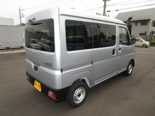 ダイハツ ハイゼットバン 3BD-S700Vの写真8