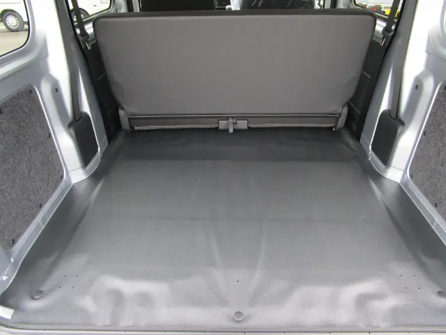ダイハツ ハイゼットバン 3BD-S700Vの写真16
