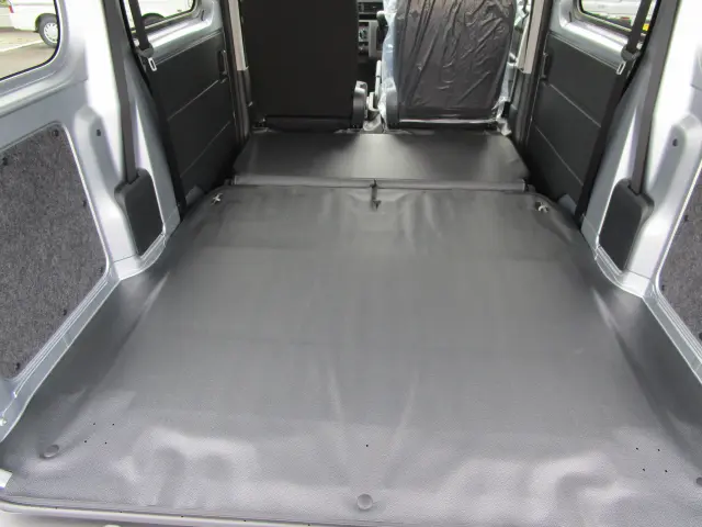 ダイハツ ハイゼットバン 3BD-S700Vの写真17