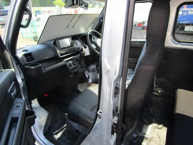 ダイハツ ハイゼットバン 3BD-S700Vの写真19