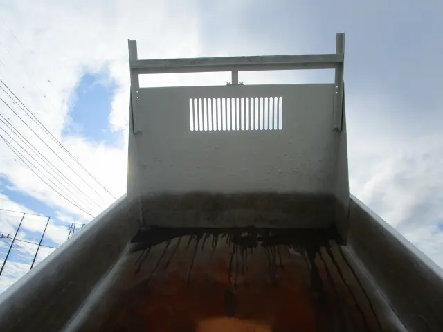 いすゞ エルフ 2RG-NKR88ADの写真10