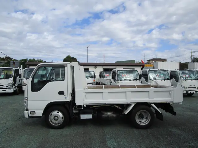 いすゞ エルフ 2RG-NKR88ADの写真4