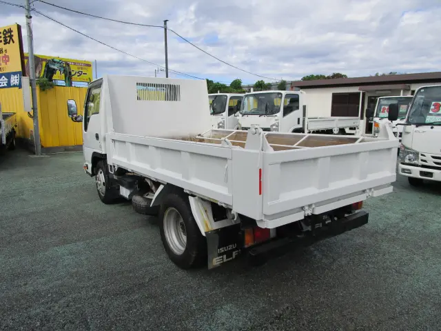 いすゞ エルフ 2RG-NKR88ADの写真6