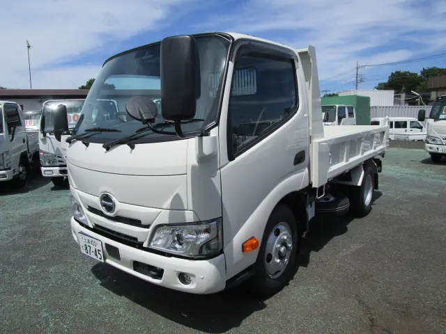 日野 デュトロ 2KG-XZU600Tの写真1