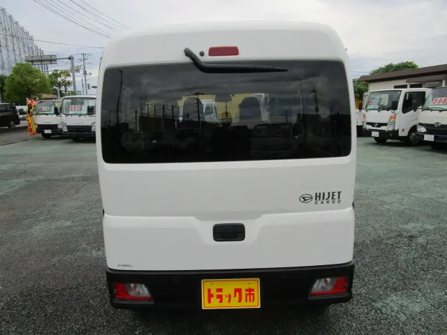 ダイハツ ハイゼットバン 3BD-S700Vの写真7