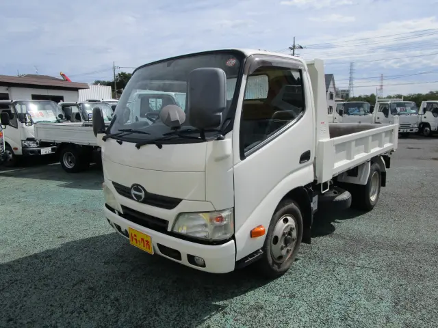 日野 デュトロ SKG-XZU620Iの写真1