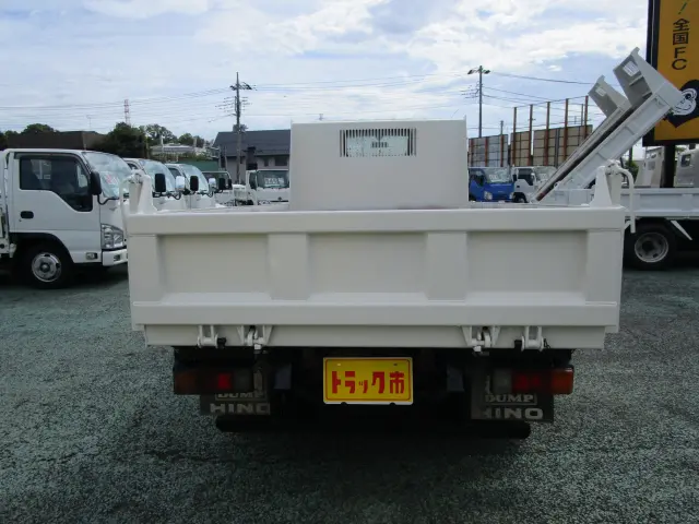 日野 デュトロ SKG-XZU620Iの写真7