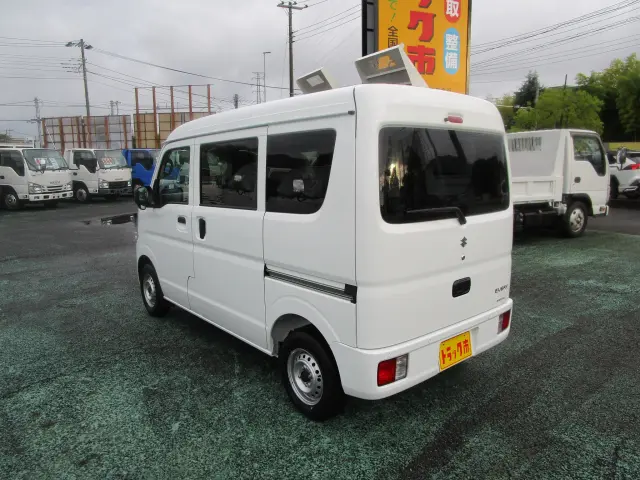 スズキ エブリイ 5BD-DA17Vの写真6
