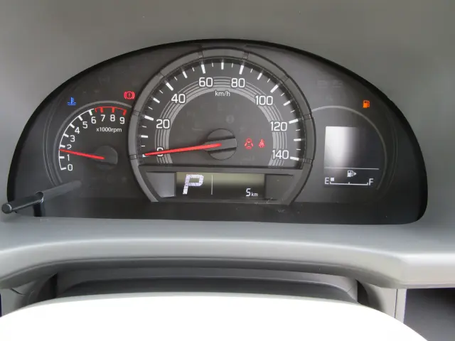 スズキ エブリイ 5BD-DA17Vの写真10