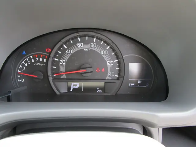 スズキ エブリイ 5BD-DA17Vの写真10