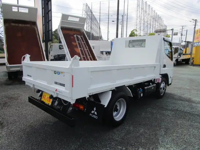 三菱 キャンター 2RG-FBA60の写真8